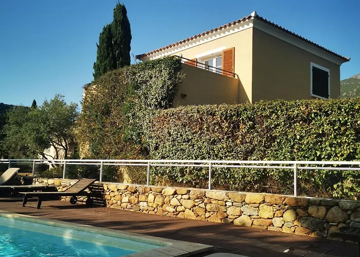 Villa Patrimonio * Patrimonio